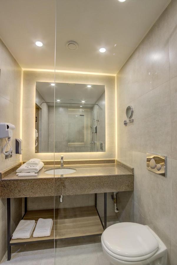 My Hotel Bishkek Esterno foto